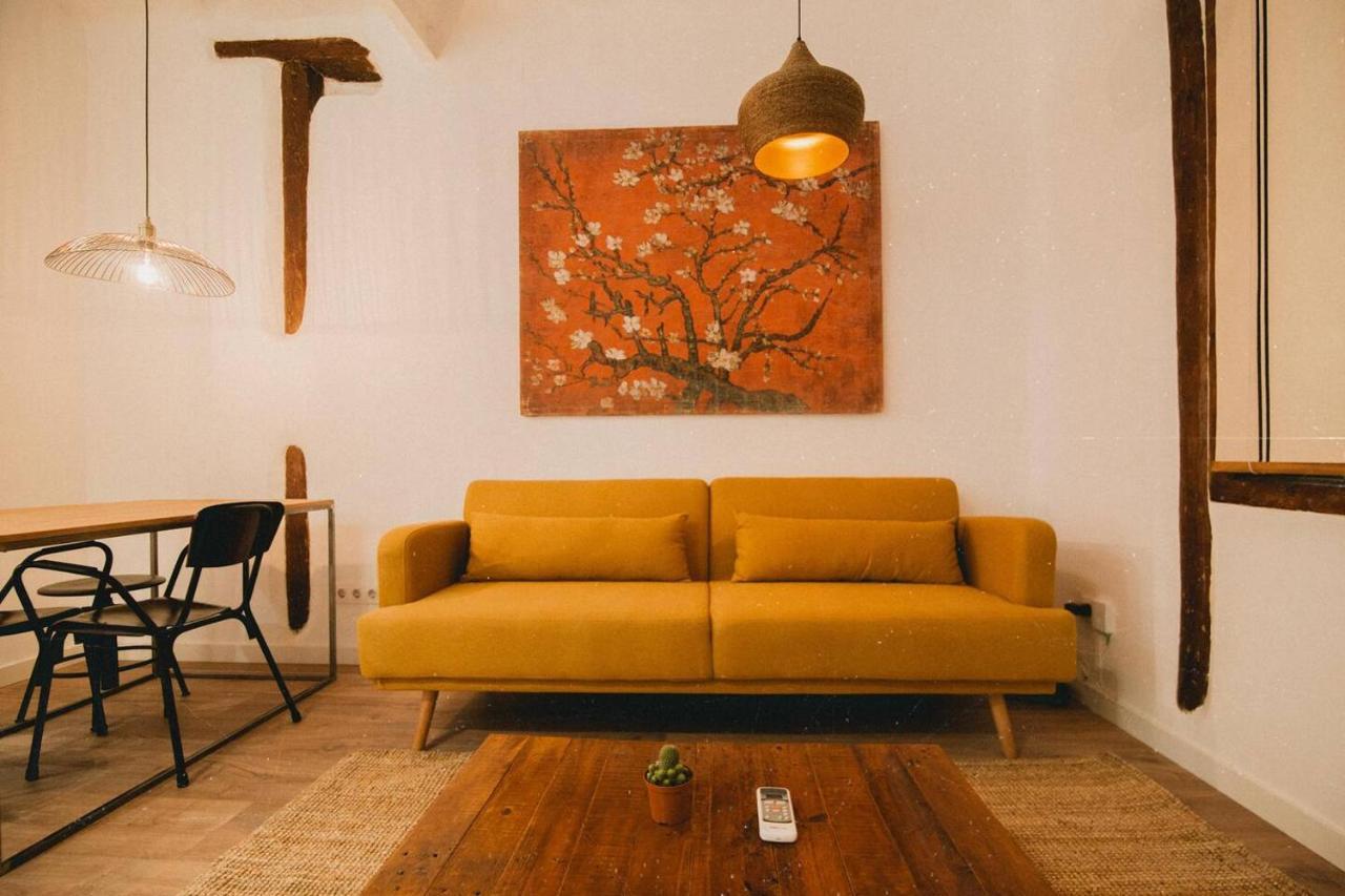 Charming Design Apartment Reina Sofia Madrid Exteriör bild