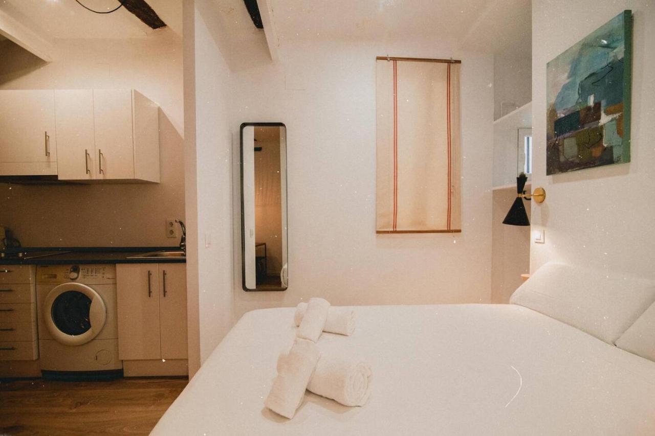 Charming Design Apartment Reina Sofia Madrid Exteriör bild