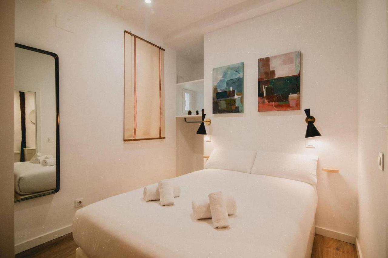 Charming Design Apartment Reina Sofia Madrid Exteriör bild