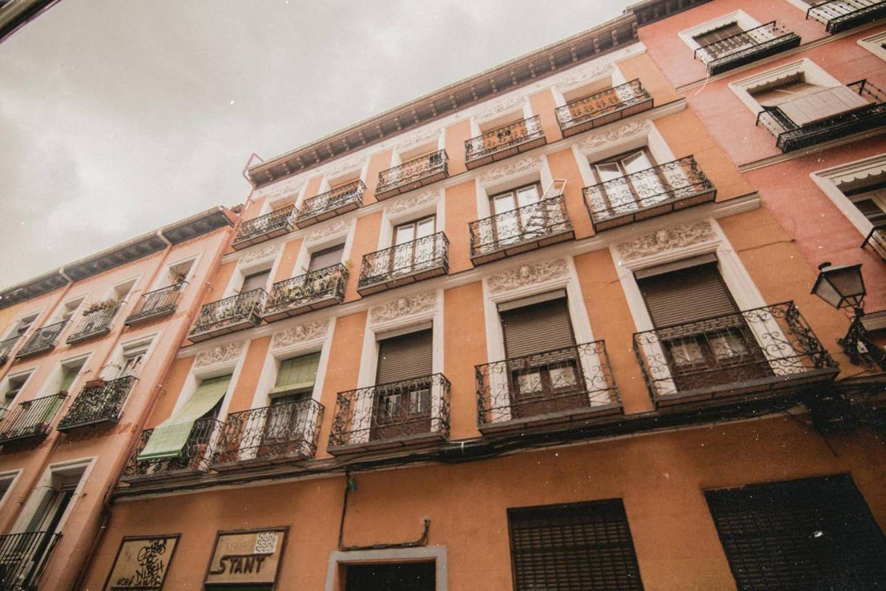 Charming Design Apartment Reina Sofia Madrid Exteriör bild